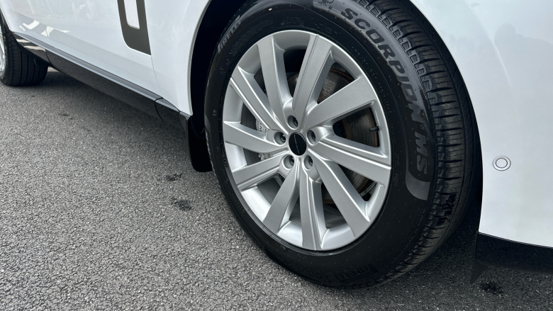 Land Rover Range Rover 3.0 D350 SE 4dr Auto Diesel Estate